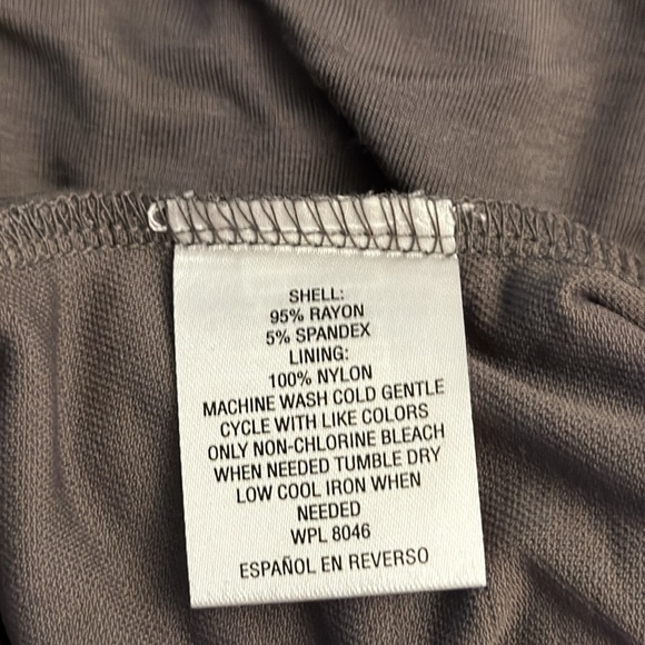 NWT INC shiny trim blouse/top - Picture 4 of 4